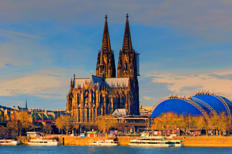 Bild-Nr: 12891126 Dom und Dome Erstellt von: XYRIUS