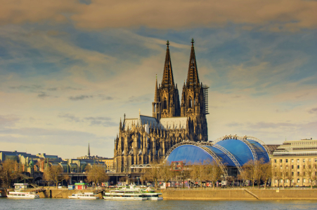 Bild-Nr: 12891277 Kathedrale und Dome KI Erstellt von: XYRIUS