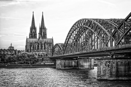 Bild-Nr: 12891278 Dom und Dombrücke  Erstellt von: XYRIUS