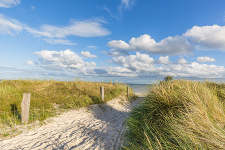 Bild-Nr: 12892097 Weiße Wolken über der Ostsee Erstellt von: Ursula Reins