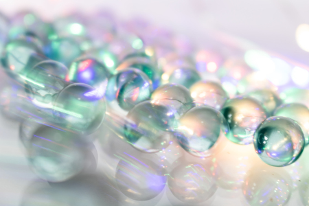 Bild-Nr: 12898517 Schimmernde Glaskugeln in Farbenspiel Erstellt von: Sandra Höfer