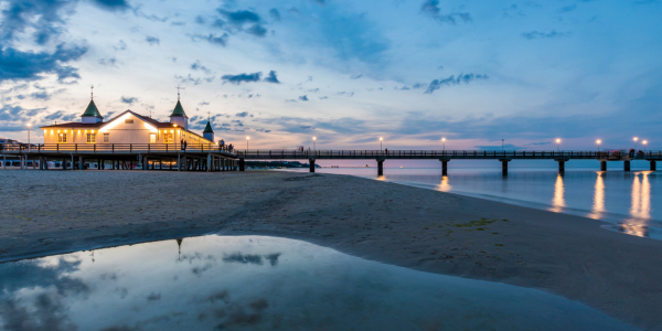 Bild-Nr: 12905263 Seebrücke Ahlbeck auf Usedom am Abend Erstellt von: dieterich