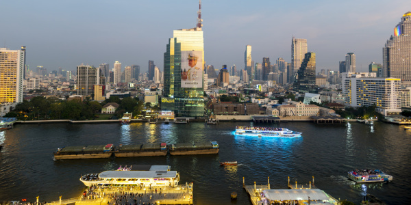 Bild-Nr: 12908690 Lichter über dem Mae Chao Praya Erstellt von: Walter G. Allgöwer