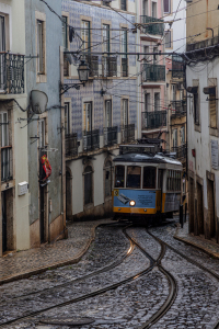 Bild-Nr: 12909112 Strassenbahn in Lissabon Erstellt von: DirkR