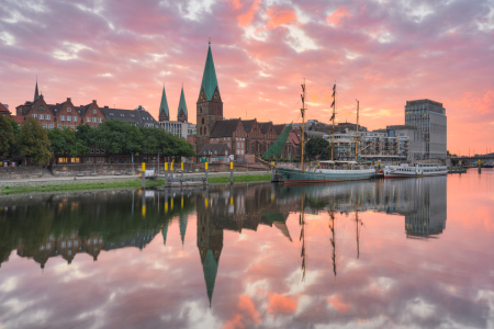 Bild-Nr: 12911660 Blick zur Schlachte in Bremen bei Sonnenaufgang Erstellt von: Michael Valjak