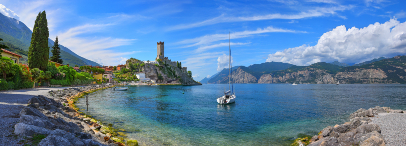 Bild-Nr: 12913082 Bucht mit Segelboot Malcesine am Gardasee Erstellt von: SusaZoom