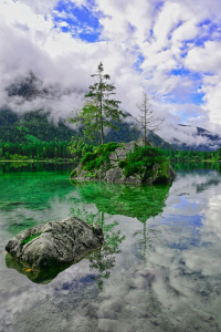 Bild-Nr: 12913373 Herbstlicher Hintersee Erstellt von: falconer59