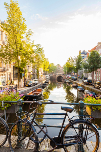 Bild-Nr: 12913545 Altes Fahrrad an einer Gracht in Amsterdam Erstellt von: dieterich