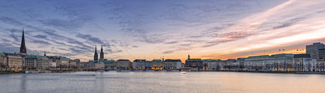 Bild-Nr: 12915447 Blaue Stunde an der Alster Erstellt von: Nordbilder