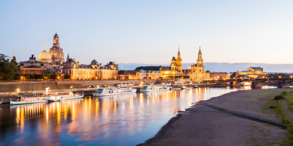 Bild-Nr: 12916336 Dresden mit der Frauenkirche am Abend Erstellt von: dieterich