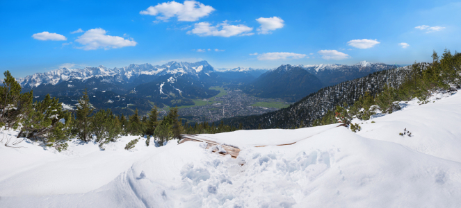 Bild-Nr: 12916579 Winterlandschaft am Wank Aussicht auf Garmisch Erstellt von: SusaZoom