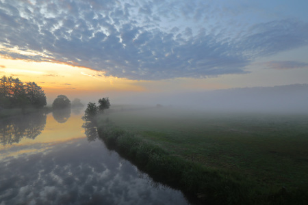 Bild-Nr: 12921909 Morgenstimmung mit Wolken  Erstellt von: falconer59