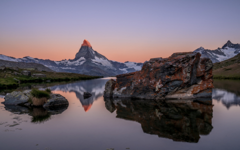 Bild-Nr: 12926585 Sonnenaufgang am Stellisee Zermatt Erstellt von: Achim Thomae