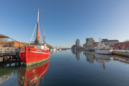 Bild-Nr: 12927256 Ostsee Fischereihafen Erstellt von: Ursula Reins