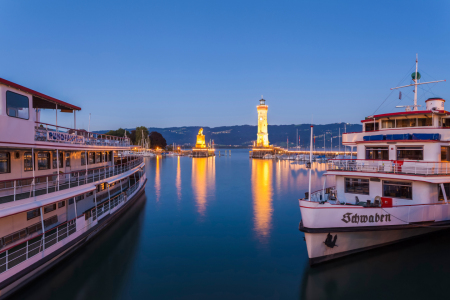 Bild-Nr: 12939017 Schiffe im Hafen von Lindau am Bodensee bei Nacht Erstellt von: dieterich