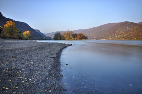 Bild-Nr: 10295613 Rhein im Herbst 75 Erstellt von: Erhard Hess