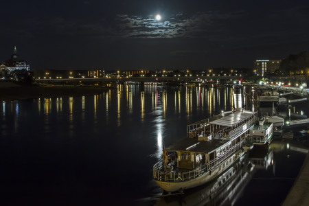 Bild-Nr: 11581514 Dresden, Elbflotte bei Nacht Erstellt von: KaDeKb