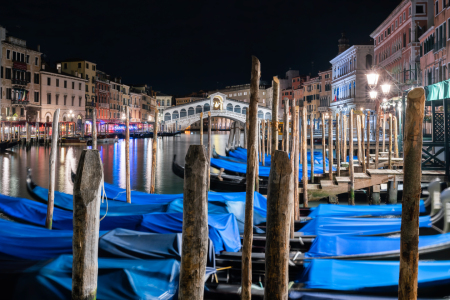 Bild-Nr: 12563319 Rialtobrücke in Venedig bei Nacht Erstellt von: eyetronic