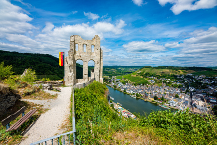Bild-Nr: 12610518 Grevenburg 96 Erstellt von: Erhard Hess