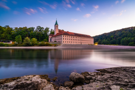Bild-Nr: 12630258 Kloster in Kelheim am Abend Erstellt von: Martin Martin Wasilewski