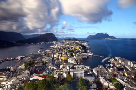 Bild-Nr: 12728325 Alesund Erstellt von: Gerhard Albicker