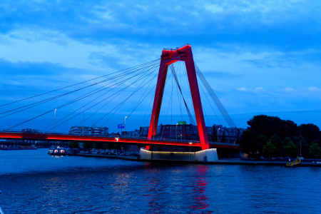 Bild-Nr: 12742388 Willemsbrücke Rotterdam Erstellt von: XYRIUS