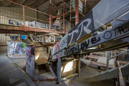 Bild-Nr: 12760593 Am Laufenden Band Erstellt von: yammay