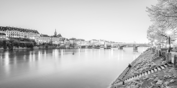 Bild-Nr: 12831145 Basel in der Schweiz am Abend - monochrom Erstellt von: dieterich