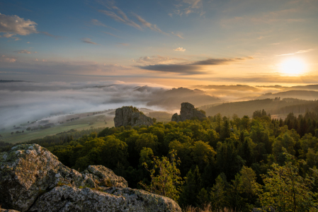Bild-Nr: 12833433 Sunrise over Bruchhausen Rock in Sauerland Erstellt von: NaturArtPhotographie