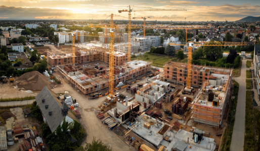 Bild-Nr: 12848520 Luftaufnahme einer Baustelle bei Sonnenuntergang Erstellt von: Smileus