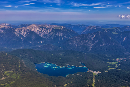Bild-Nr: 12887473 Blick auf den Eibsee von der Zugspitze Erstellt von: uh-Photography
