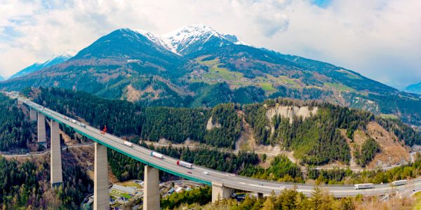 Bild-Nr: 12888615 Europabrücke Erstellt von: wompus