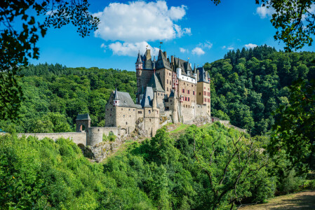 Bild-Nr: 12893463 Burg Eltz -6n- Erstellt von: Erhard Hess