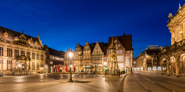Bild-Nr: 12939460 Marktplatz der Hansestadt Bremen bei Nacht Erstellt von: dieterich