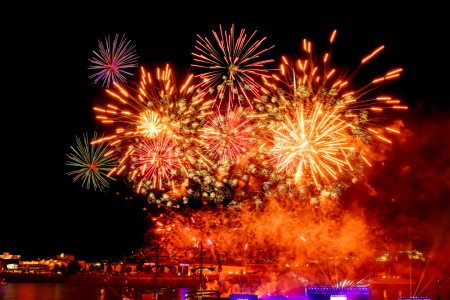 Bild-Nr: 12895524 Hamburg Hafenfest - Hafengeburtstag mit Feuerwerk Erstellt von: uh-Photography