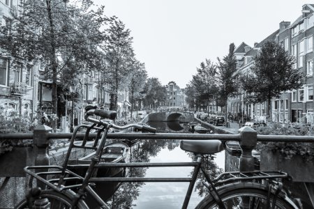 Bild-Nr: 12846260 Altes Fahrrad an einer Gracht in Amsterdam Erstellt von: dieterich