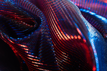 Bild-Nr: 12899514 Irisierender Stoff mit Bokeh-Effekt Erstellt von: Sandra Höfer