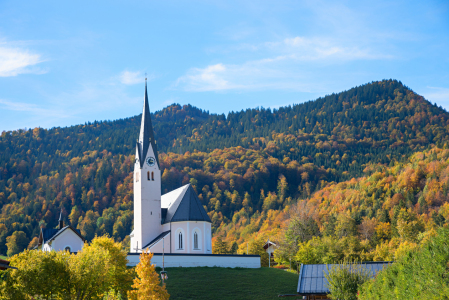 Bild-Nr: 12941144 Kirche St Leonhard in Kreuth Herbstlandschaft Erstellt von: SusaZoom