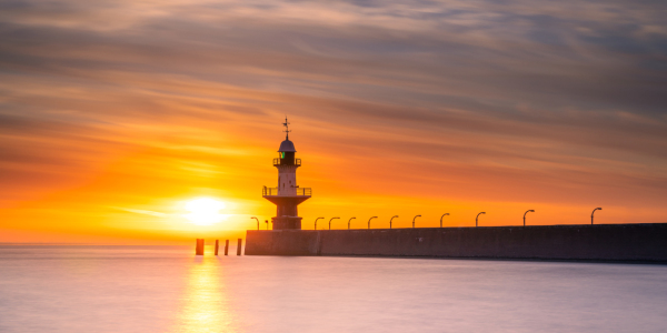 Bild-Nr: 12383391 Leuchtturm Mole Eins Erstellt von: PH-Photography