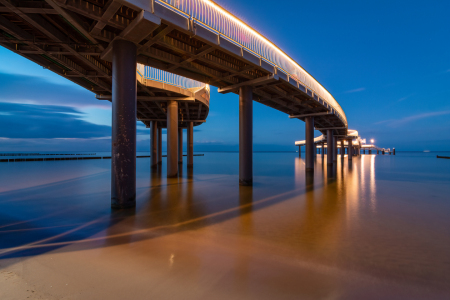 Bild-Nr: 12645599 Seebrücke in Koserow am Abend Erstellt von: Martin Martin Wasilewski