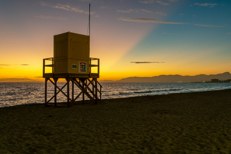 Bild-Nr: 12868478 Farbenspiel am Himmel hinter Turm Nummer 6 Erstellt von: volker heide