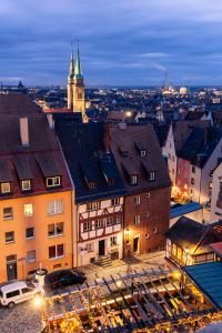 Bild-Nr: 12871142 Blick auf die Sebalduskirche in Nürnberg am Abend Erstellt von: janschuler