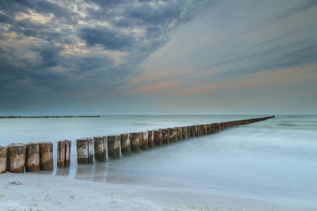 Bild-Nr: 11233716 Buhnen an der Ostsee Erstellt von: HeschFoto