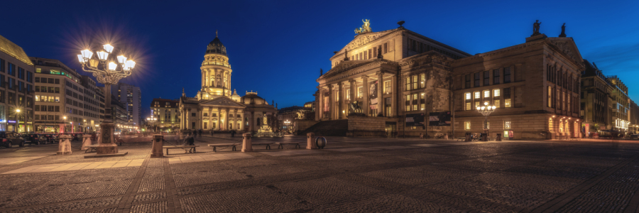 Bild-Nr: 12052707 Berlin Gendarmenmarkt Panorama blaue Stunde Erstellt von: Jean Claude Castor