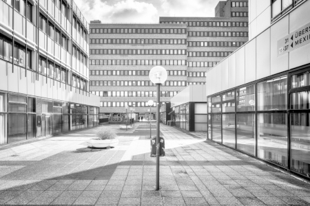 Bild-Nr: 12402423 Mexikoring 33-37 BW Erstellt von: Nordbilder