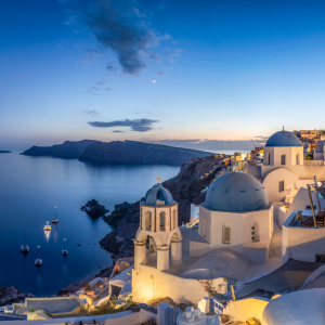 Bild-Nr: 12738065 Oia bei Nacht Erstellt von: eyetronic